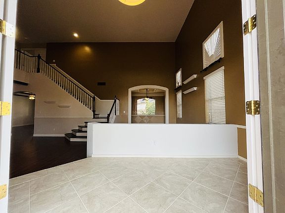 4th image of 8934 W Salter Dr