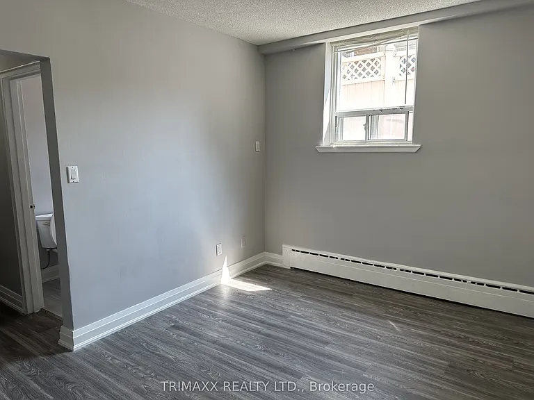6 17th St #1 — Photo 16