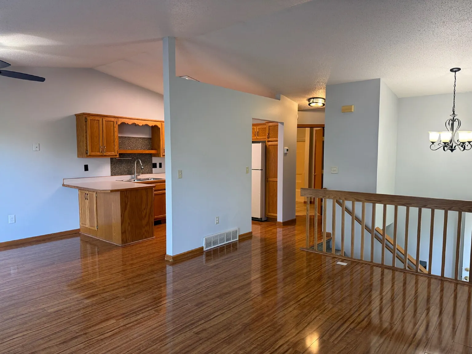 3 bed, 2.0 bath, $1,895 — Photo 4