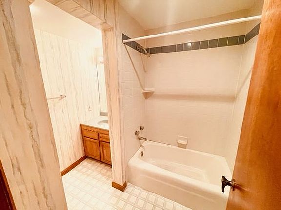 2nd image of 300 Steamboat Blvd #1
