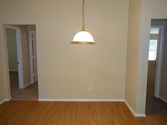 4th image of 10260 Eureka Springs Ct