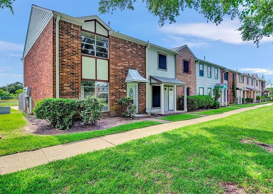 1st image of 4265 Young St #4265