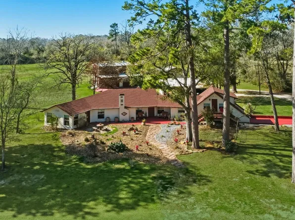 5519 Us Highway 59 N, Livingston, TX 77351