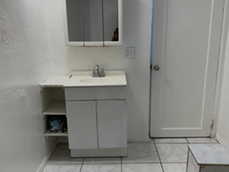 3742 McClelland St — Photo 4