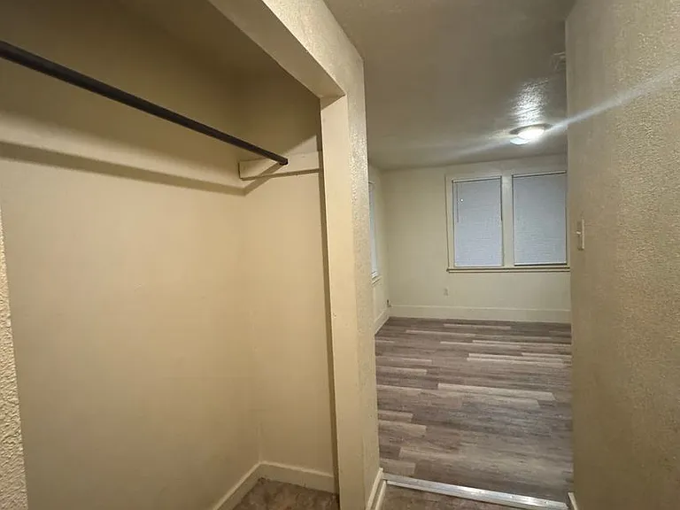 209 Hunt St — Photo 13