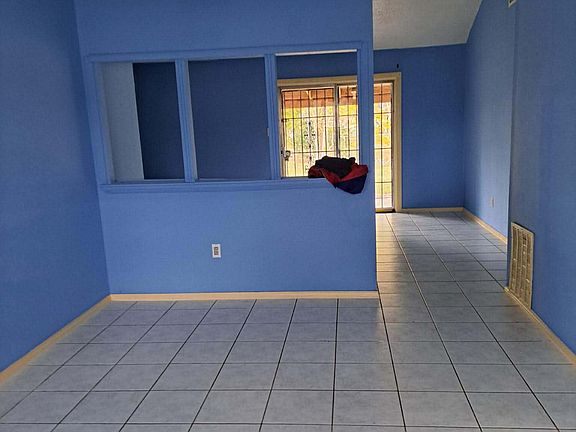 3rd image of 6010 Melanite Ave