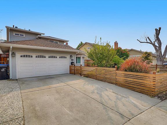 4th image of 6347 Sponson Ln