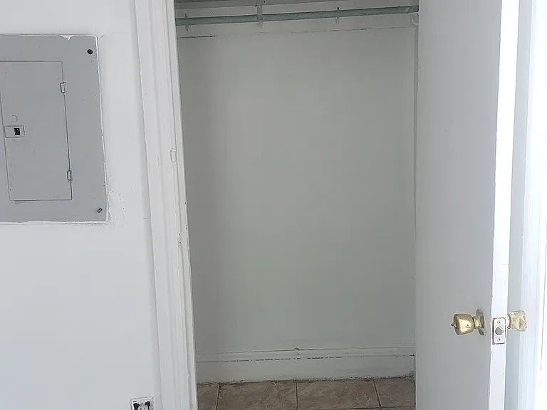 27 E Meehan Ave #2 — Photo 16