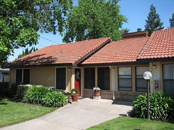 Single Story Cottages