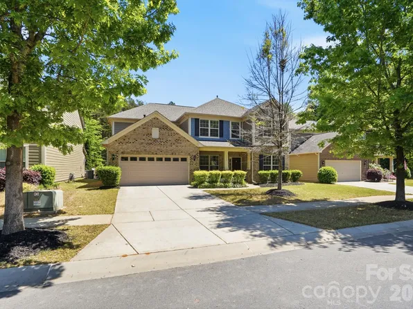 13239 Carolina Wren Ct, Charlotte, NC 28278