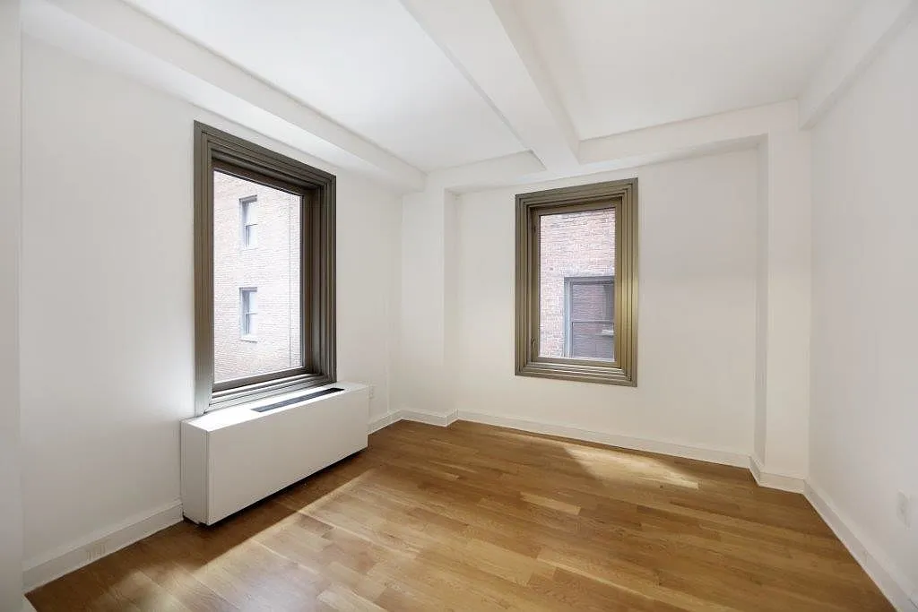 101 West 55th Street — Photo 4