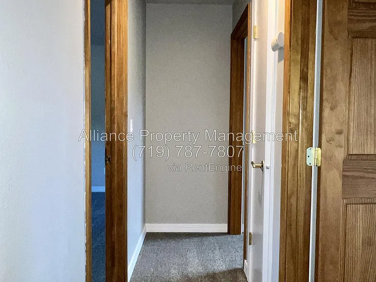 6318 Galway Dr — Photo 15