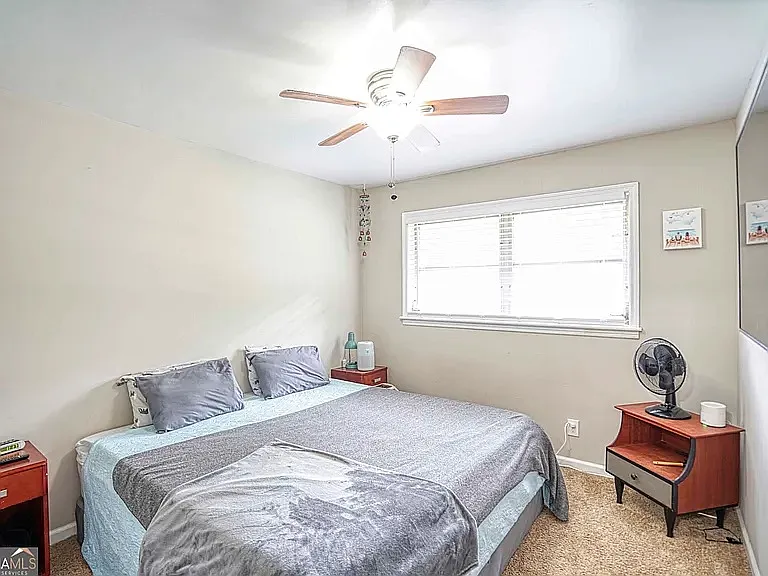 Bedroom #1