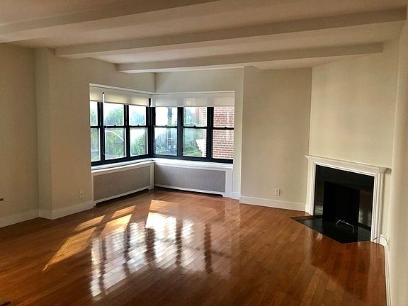 4th image of 400 E 57th St APT 4B