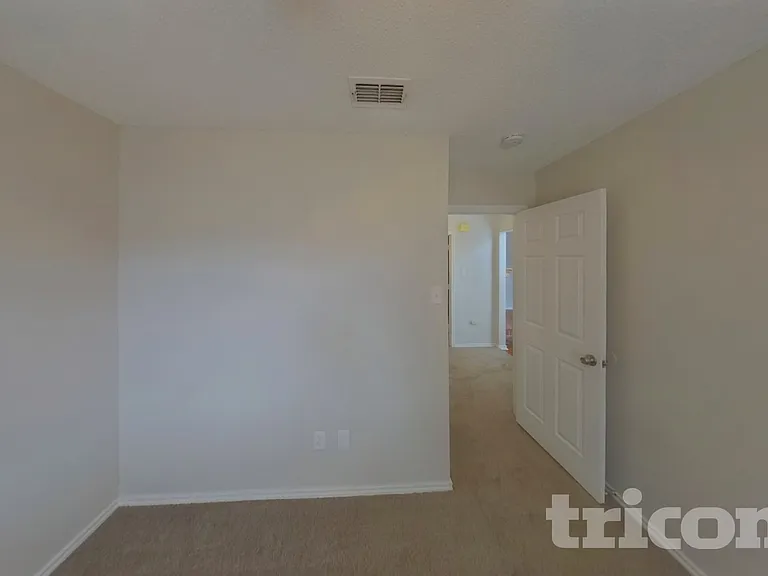 8021 Ashridge Rd — Photo 12