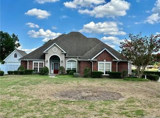 4045 Woodcrest Ln, Lake Charles, LA 70605
