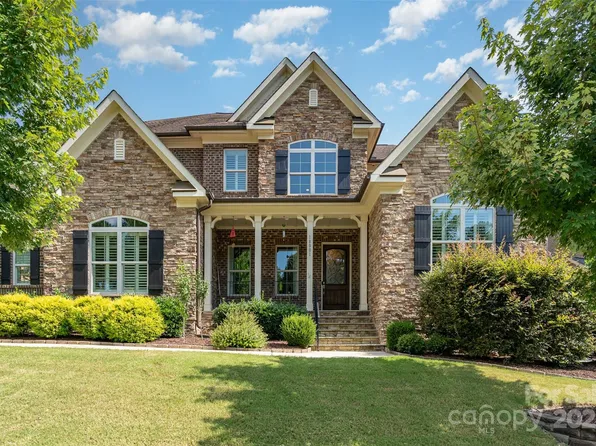 18001 Pawleys Plantation Ln, Charlotte, NC 28278
