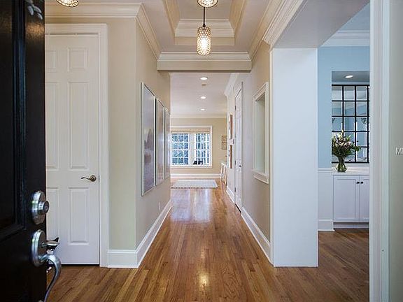 3rd image of 3106 W Lawn Ave