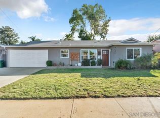 9135 Willowgrove Ave, Santee, CA 92071