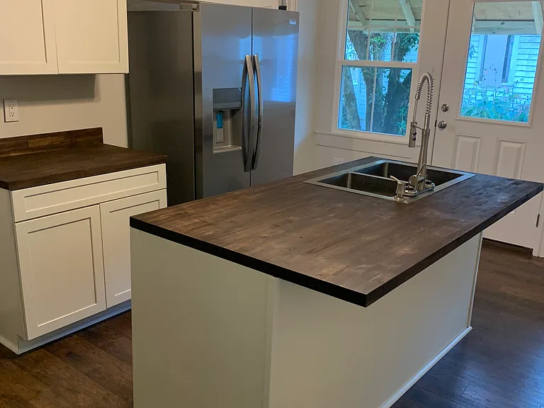 624 Wood St — Photo 4
