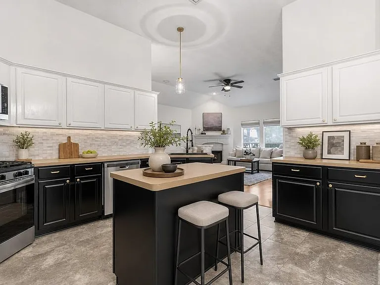 34019 Conroe Huffsmith Rd — Photo 4