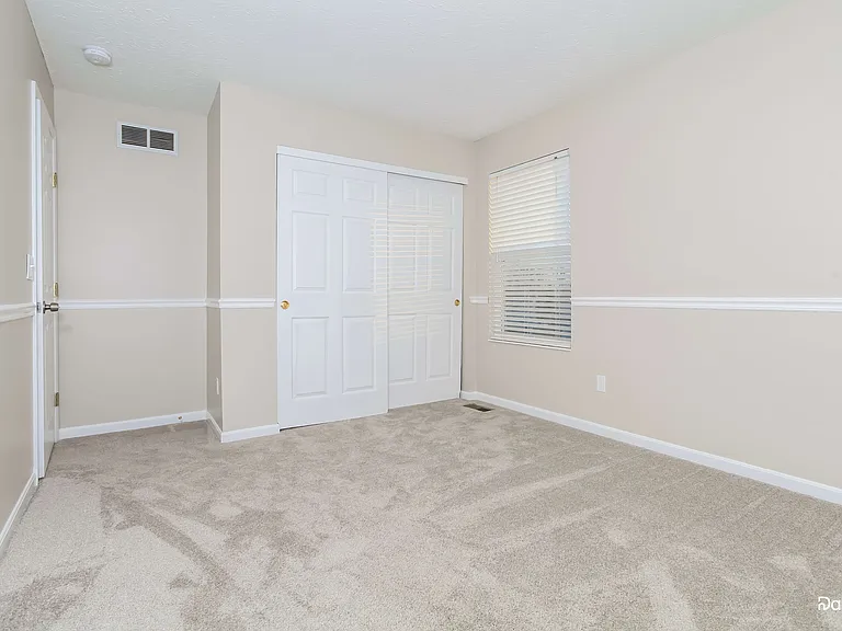 3047 James Pl — Photo 11