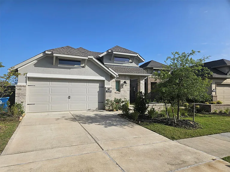 21131 Armstrong County Dr — Photo 1