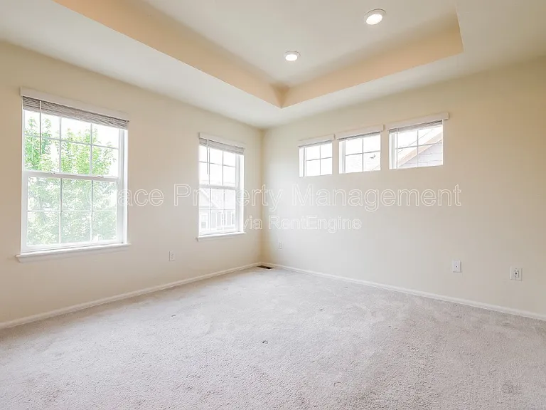 17626 Olive St — Photo 8