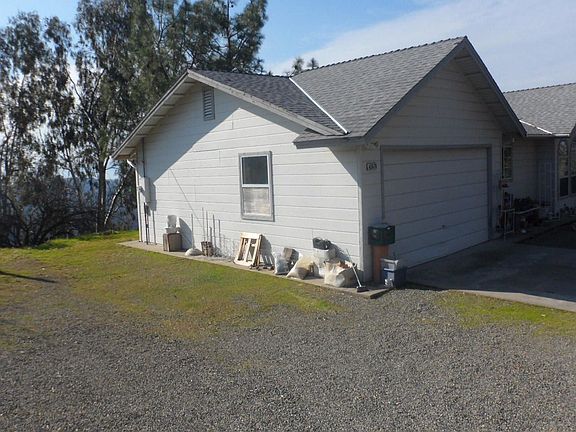 3rd image of 43679 Woody Way