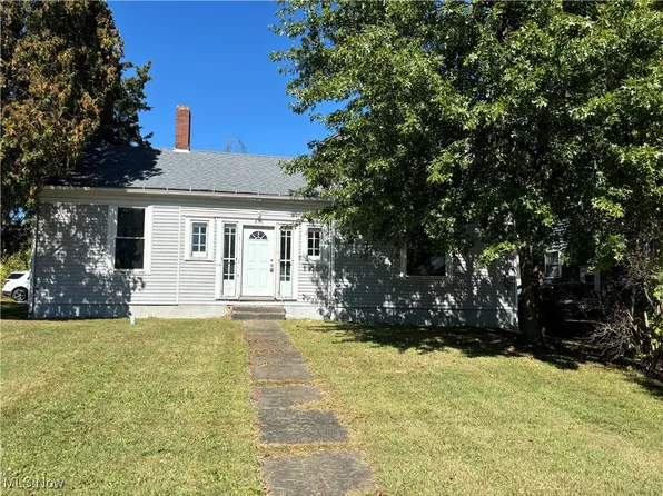 856 W Main St, Ravenna, OH 44266