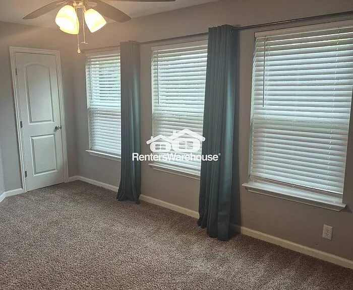 9323 Bowen Dr — Photo 24