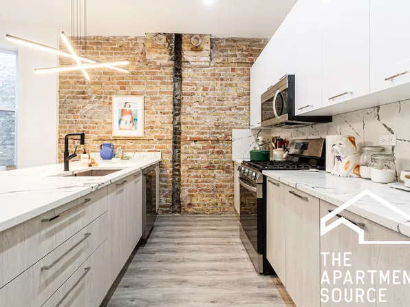 2743 W Division St, Chicago, IL