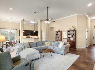 172 Kaelepulu Dr, Bastrop, TX 78602