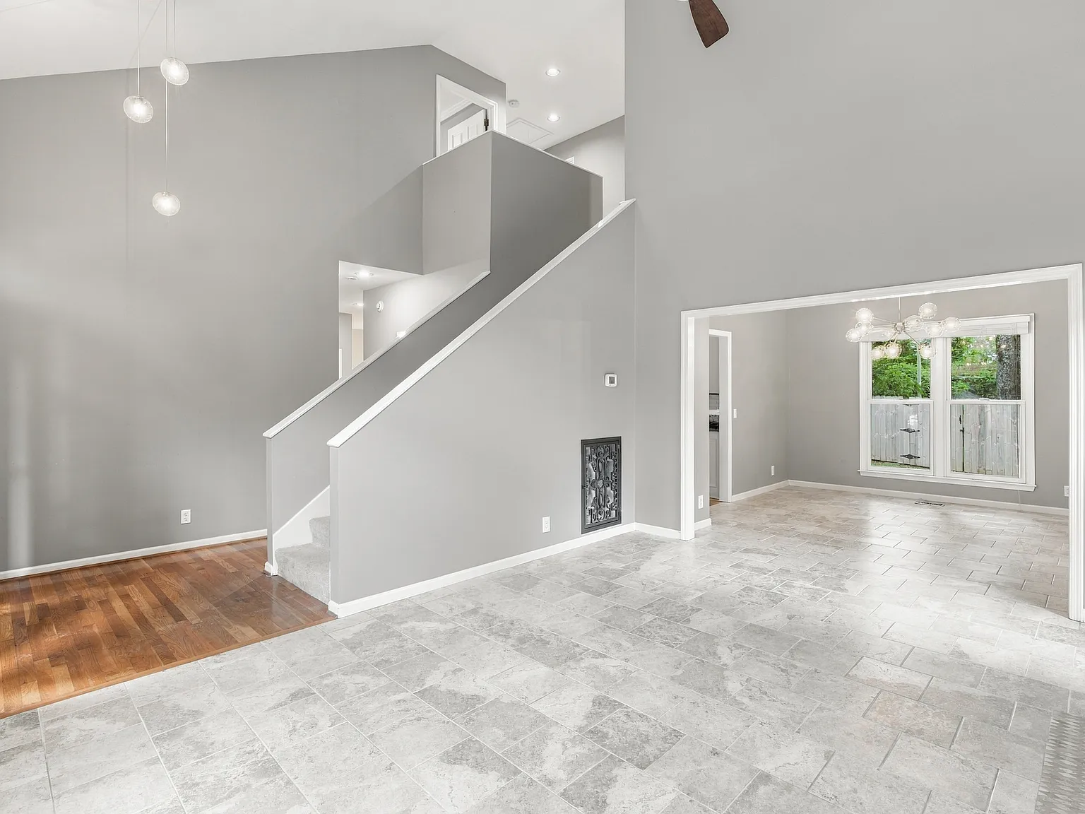 3 bed, 2.5 bath, 2026 sqft, $3,200 — Photo 4