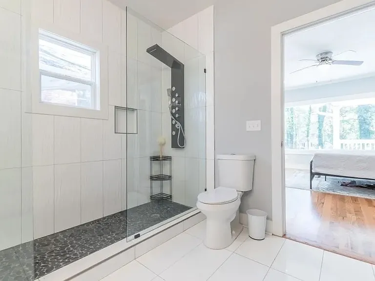 1659 Olympian Way SW — Photo 18