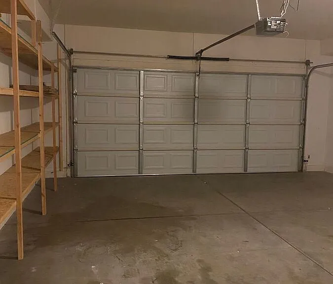 17648 W Lisbon Ln — Photo 14