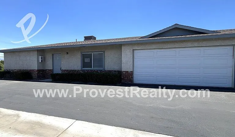 8914 I Ave #B1 — Photo 3