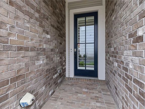 3rd image of 2070 Wheaton Way