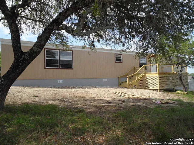 410 Tamarack Dr