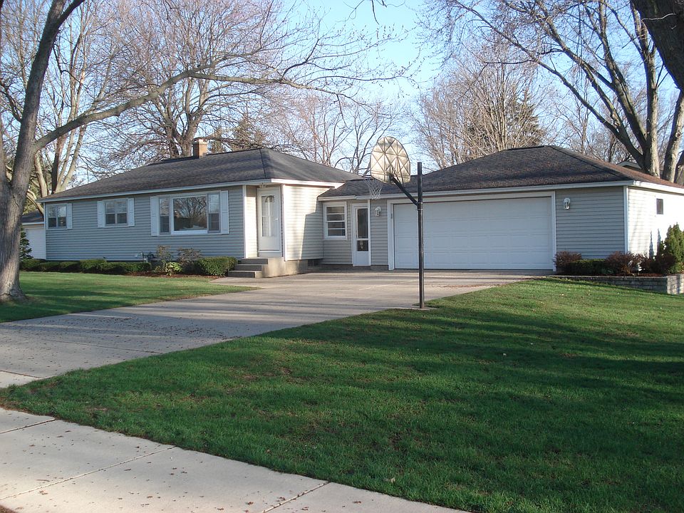 1st image of 433 Huizenga Ave