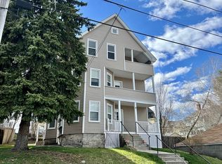 31 Boardman St, Worcester, MA 01606