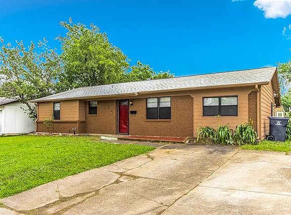 2nd image of 510 Rosewood Hills Dr