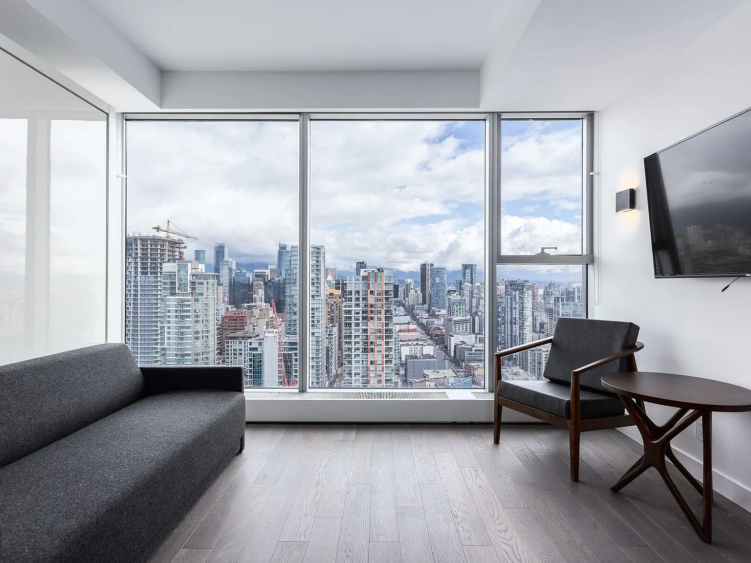 Studio, 437 sqft, $2,790 — Photo 4