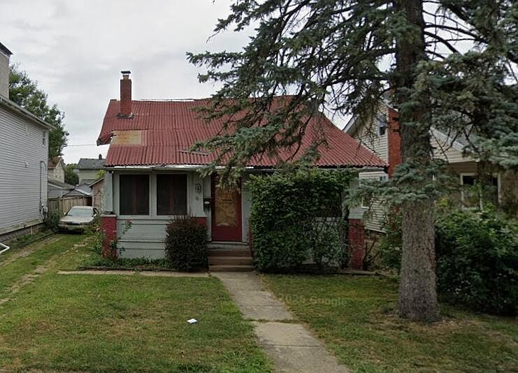 1st image of 331 Columbian Ave