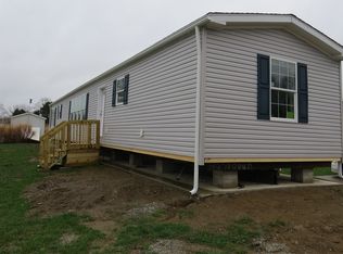 2665 Eagle Point Dr, Madison, OH
