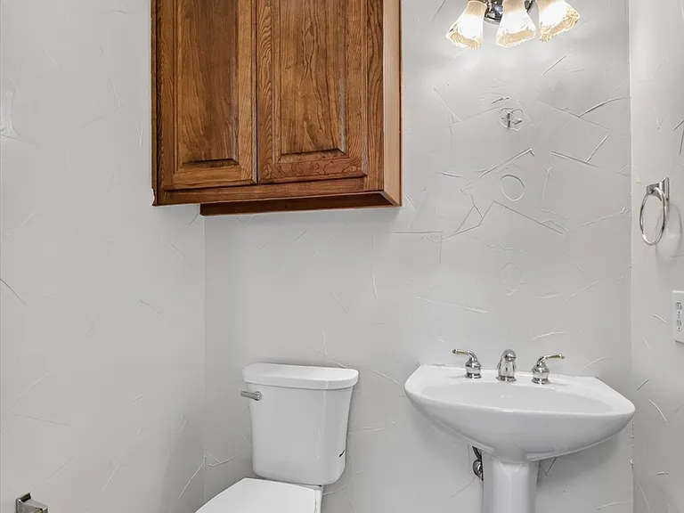 1145 Pedernales Trl — Photo 12