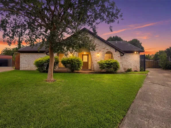 4419 Tufa Ct, Houston, TX 77072