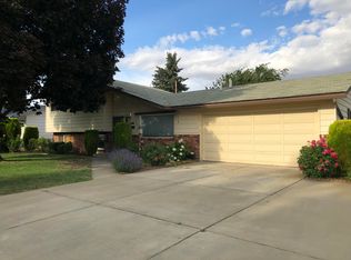 1115 S 29th Ave, Yakima, WA 98902