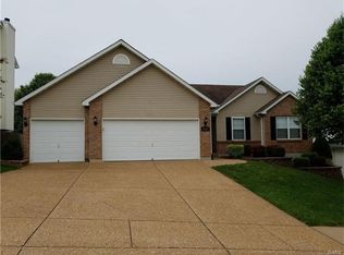 1628 Bermuda Dr, Festus, MO 63028