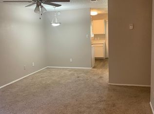 3800 Crosslands Rd APT 515, Benbrook, TX 76109